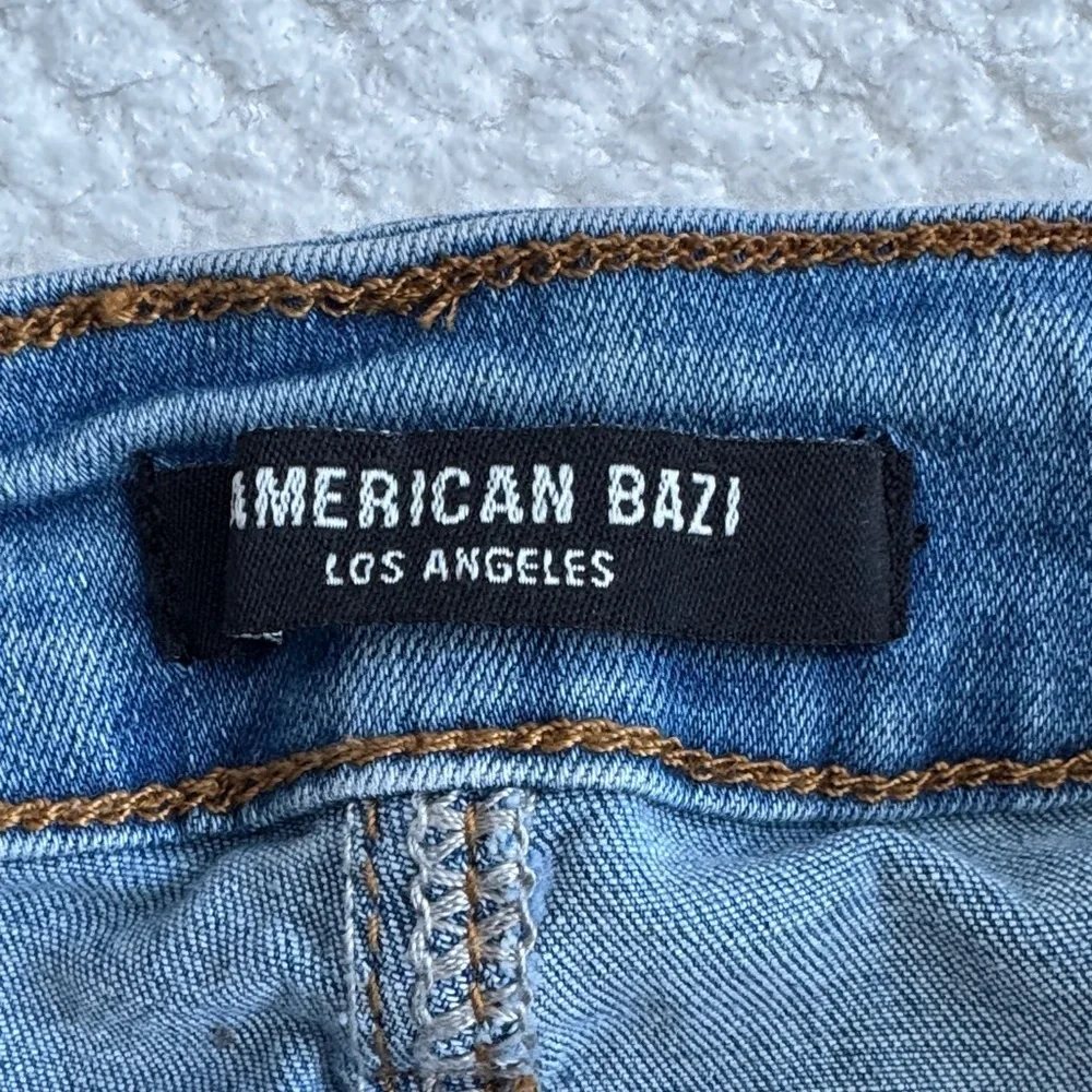 American Bazi trendy high